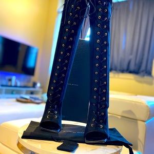 GIUSEPPE ZANOTTI
Lace-up stretch-knit knee high boots